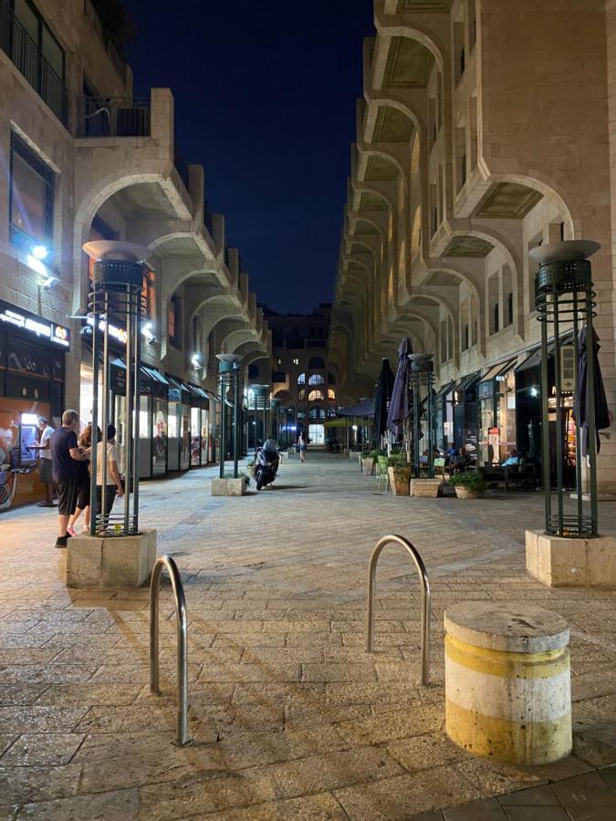 דירת סטודיו באווירת צימר במתחם נגה,דקה הליכה מהים. Tel Aviv Exterior foto